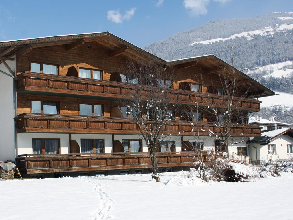 First Mountain Hotel Zillertal Aschau Im Zillertal Εξωτερικό φωτογραφία